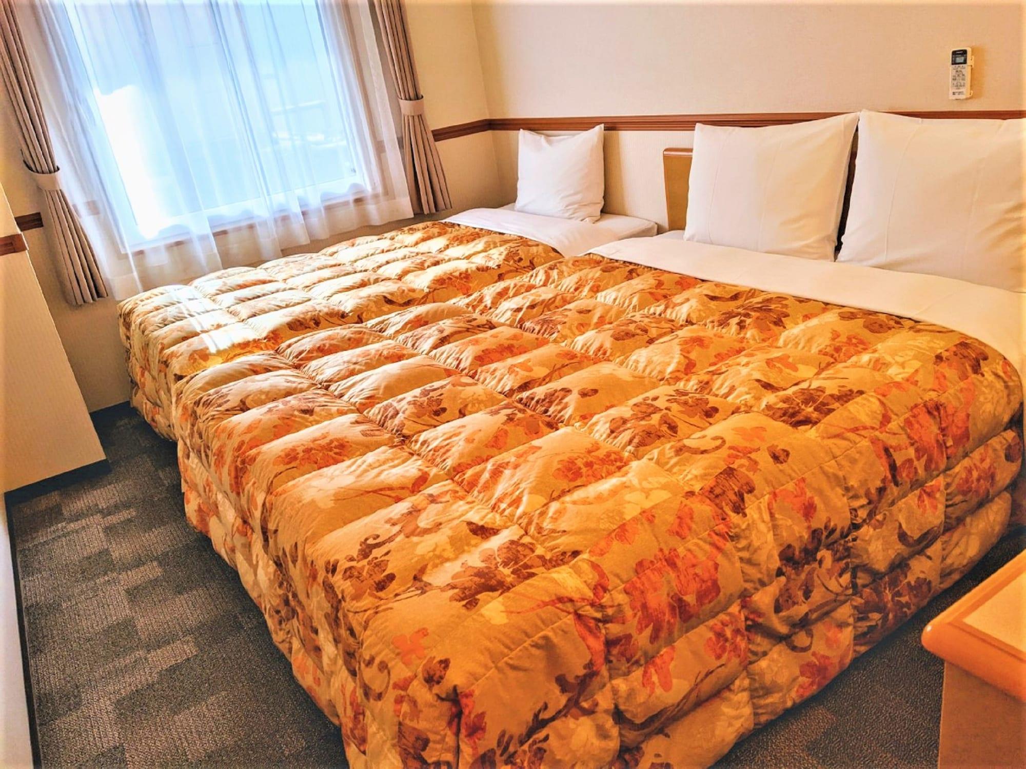 Toyoko Inn Kanazawa Kenrokuen Korimbo Zewnętrze zdjęcie
