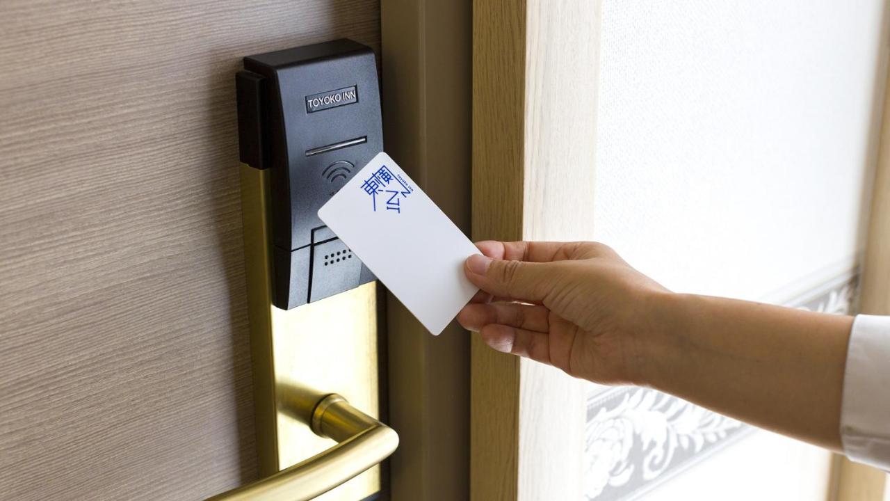 Toyoko Inn Kanazawa Kenrokuen Korimbo Zewnętrze zdjęcie