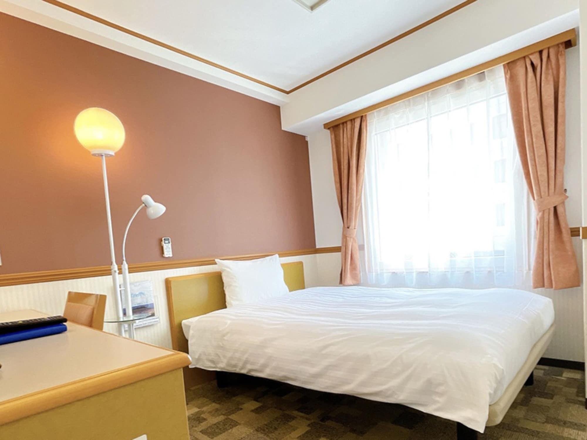 Toyoko Inn Kanazawa Kenrokuen Korimbo Zewnętrze zdjęcie