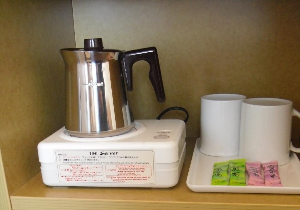 Toyoko Inn Kanazawa Kenrokuen Korimbo Zewnętrze zdjęcie
