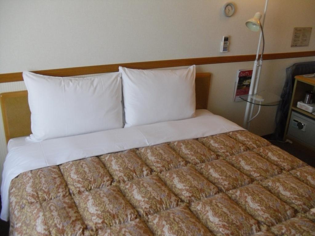 Toyoko Inn Kanazawa Kenrokuen Korimbo Zewnętrze zdjęcie