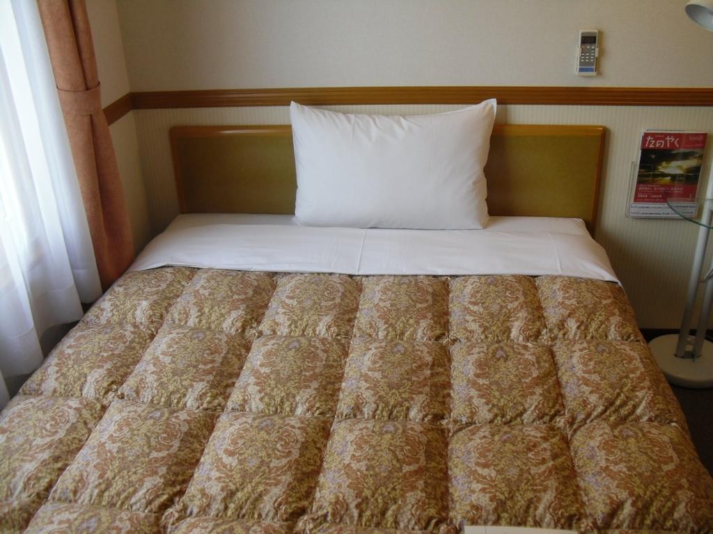 Toyoko Inn Kanazawa Kenrokuen Korimbo Zewnętrze zdjęcie